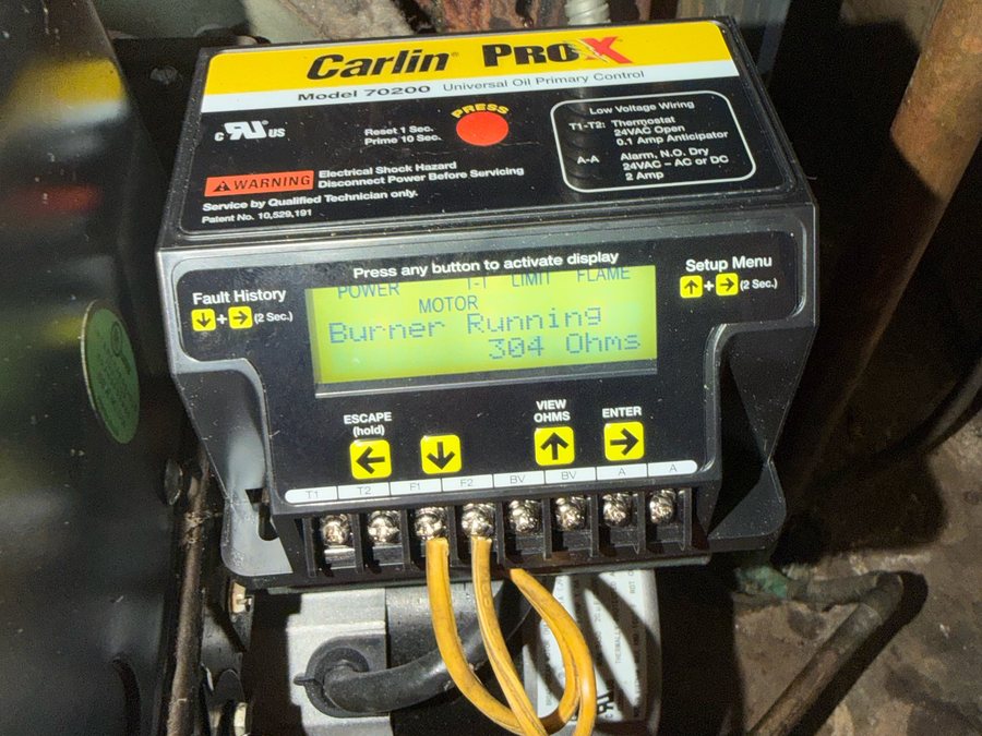 Carlin primary control on a running oil burner